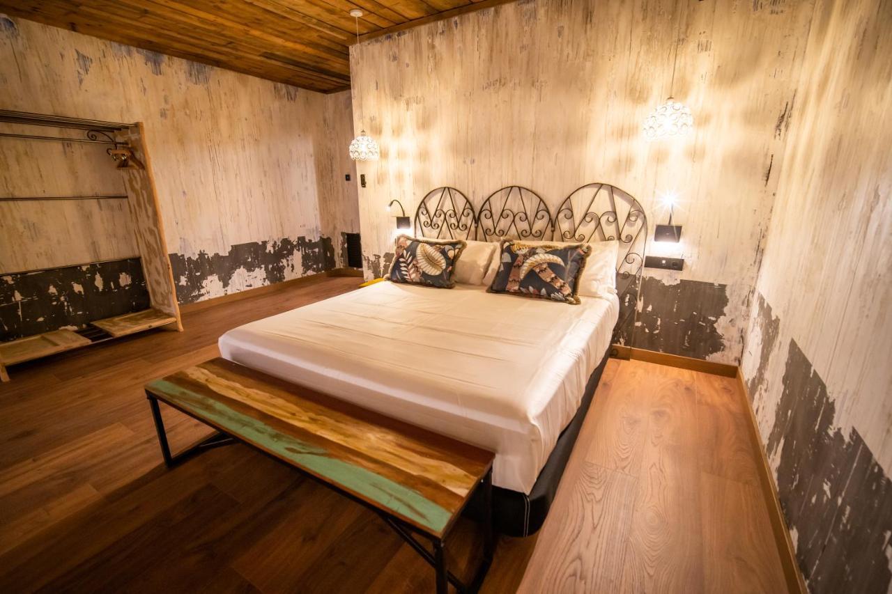 Hotel Somnifabrik Валдеробрес Екстериор снимка